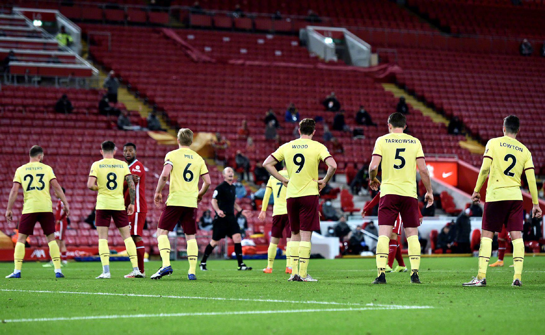 静与动之争 静与动之争